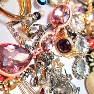 single earring Lot 1.5 pound